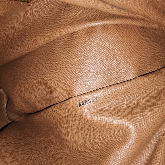 (Authenticated)Louis Vuitton monogram Boulogne 30 shoulder bag - Picture 12 of 15